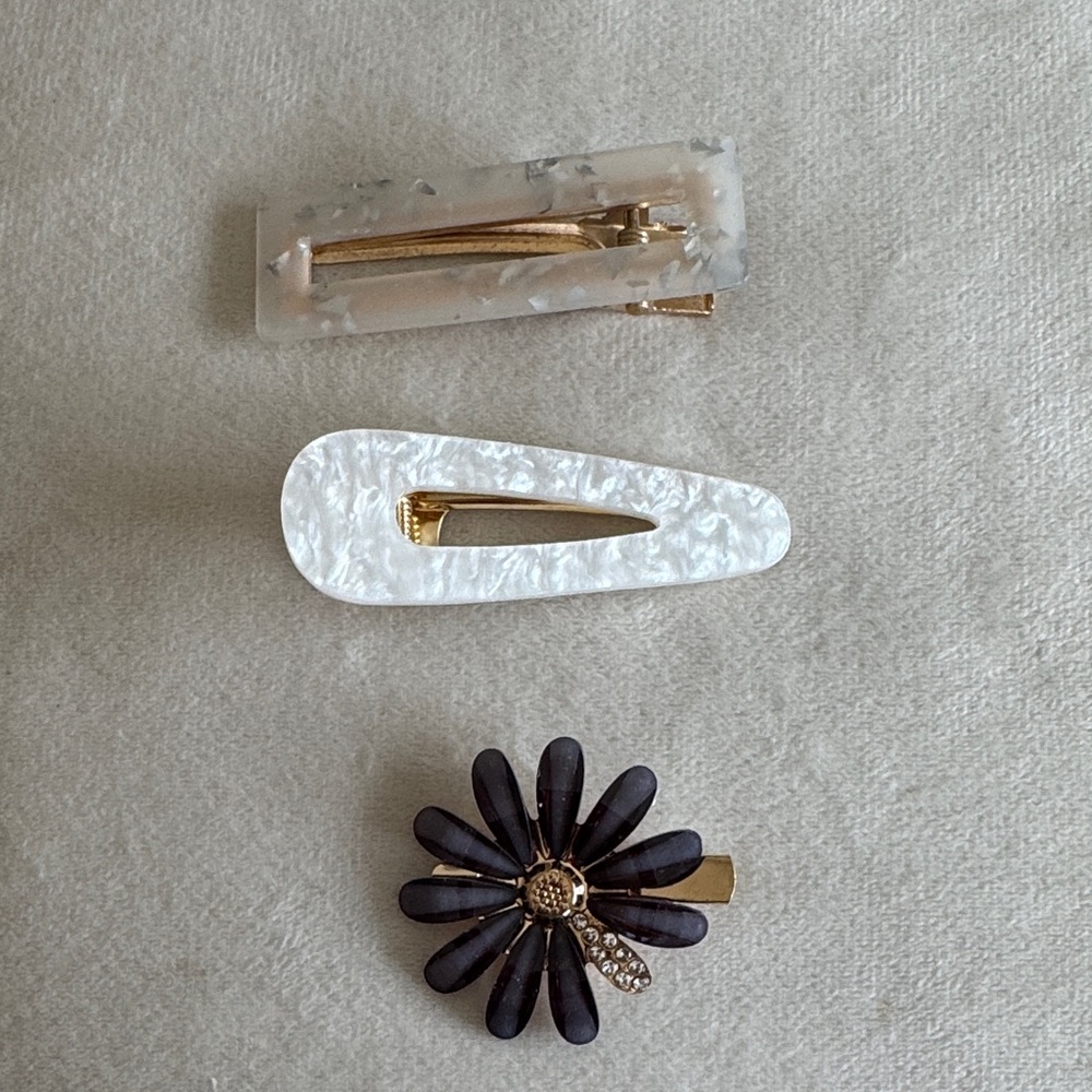 Elegant Hair Clip Set - White, Black, Gold
